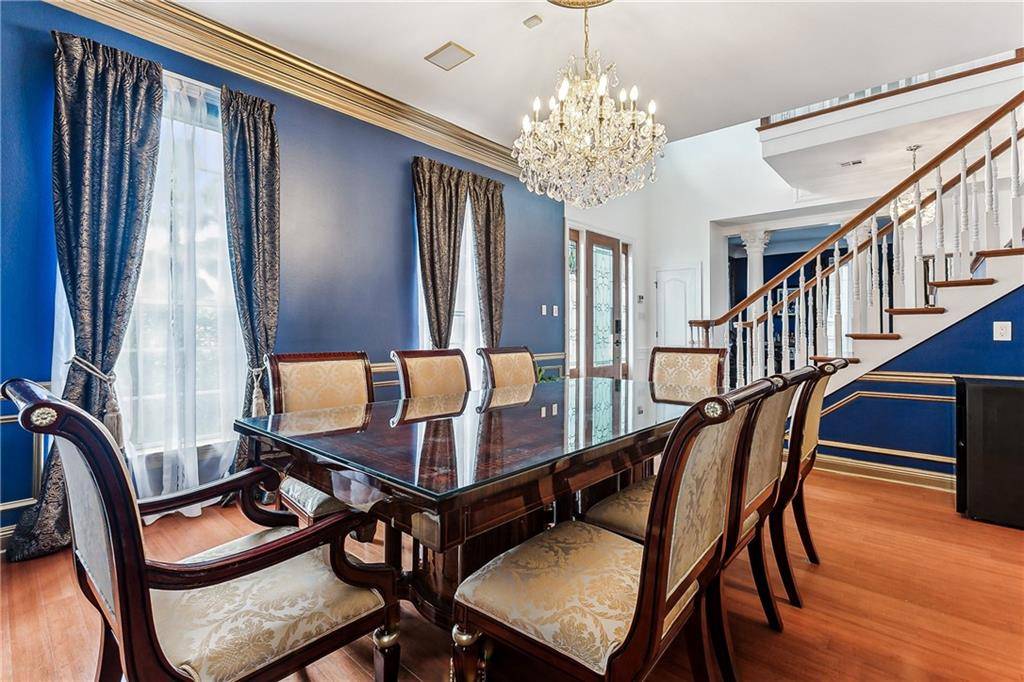 New Orleans, LA 70125,4232 FONTAINEBLEAU DR