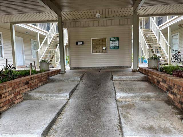 Slidell, LA 70458,4800 PONTCHARTRAIN DR #2