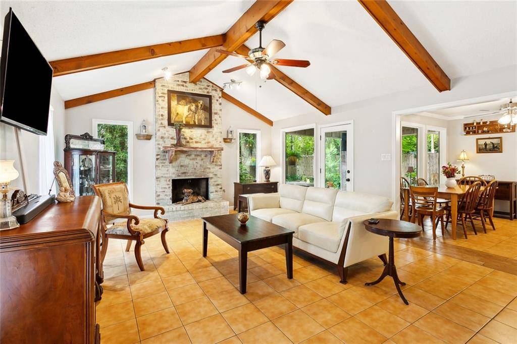 Mandeville, LA 70448,227 CINDY LOU PL