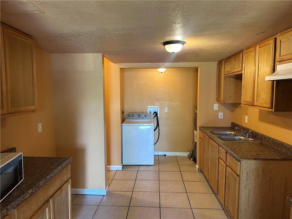 New Orleans, LA 70131,5633 TULLIS DR