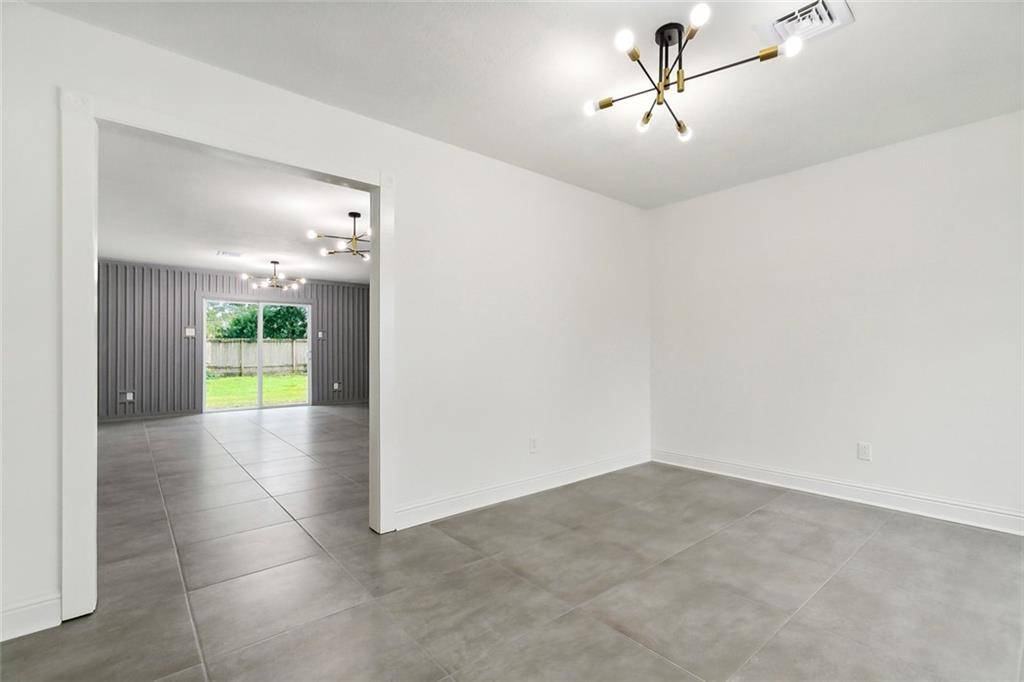 Metairie, LA 70001,4904 ARGONNE ST
