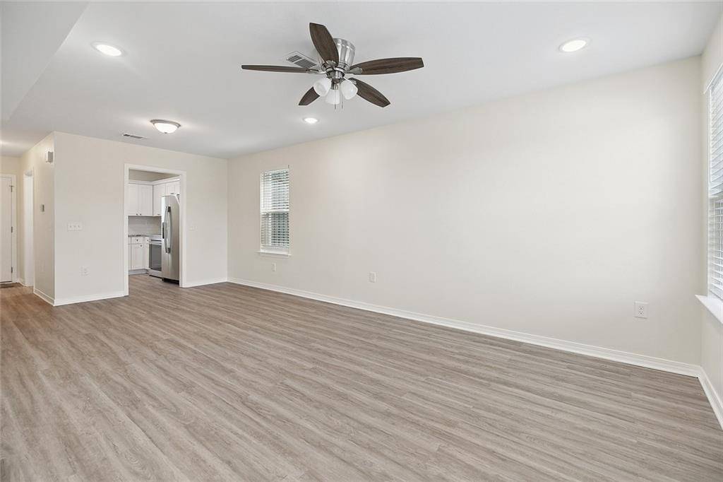 Slidell, LA 70458,4766 PONTCHARTRAIN DR #A