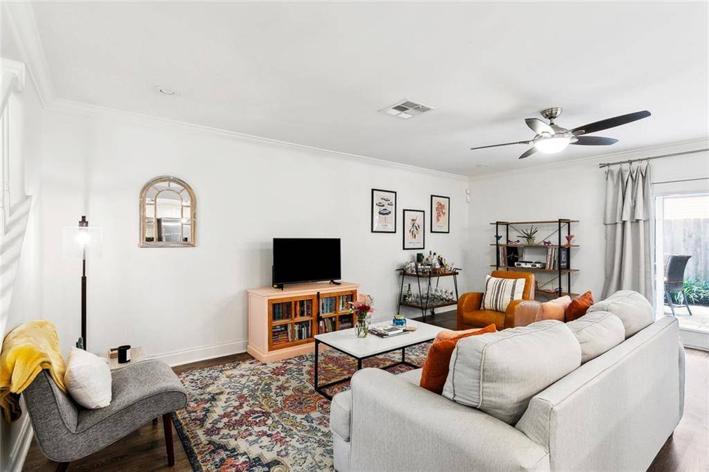 Metairie, LA 70001,857 OLD METAIRIE PL