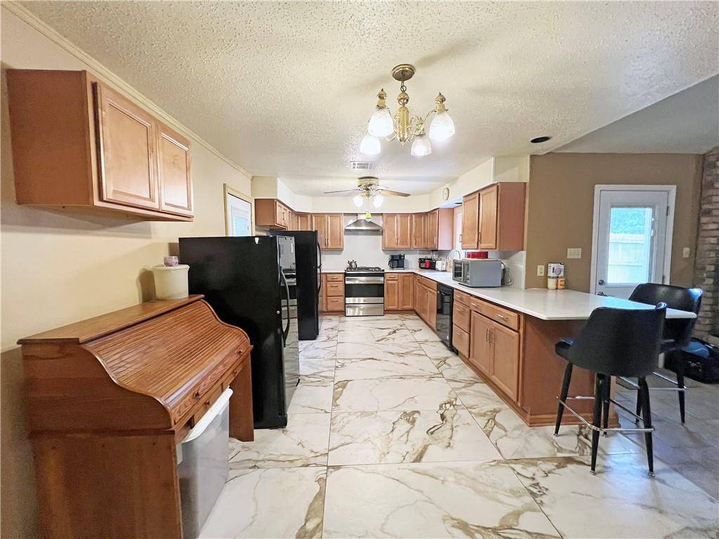 Metairie, LA 70003,1912 BULLARD AVE