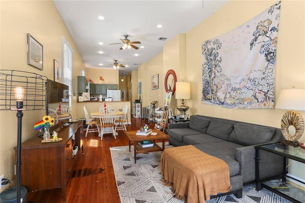New Orleans, LA 70119,417 19 S GENOIS ST