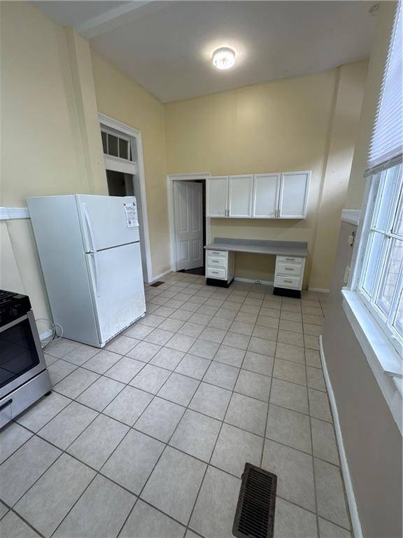 New Orleans, LA 70130,1637 SECOND ST