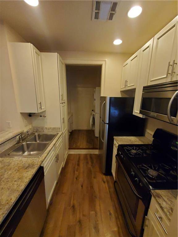New Orleans, LA 70115,5243 TCHOUPITOULAS ST #C