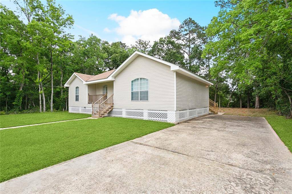 Slidell, LA 70458,2986 CAMELLIA DR