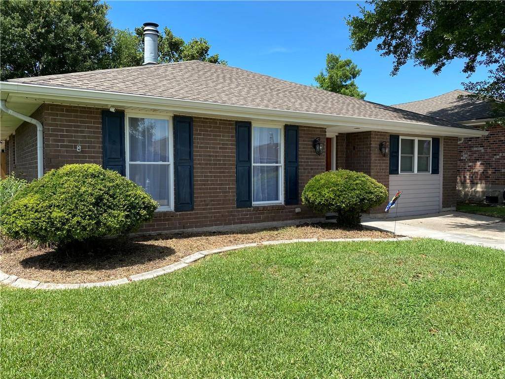 Kenner, LA 70065,828 SESSIONS LN