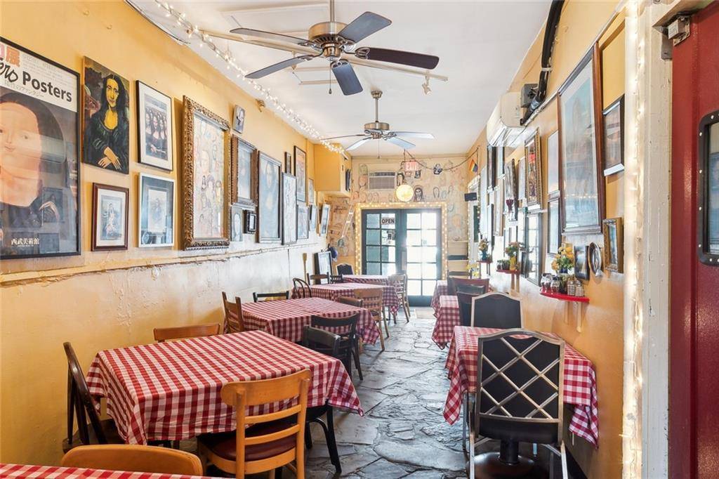 New Orleans, LA 70116,1212 14 ROYAL ST