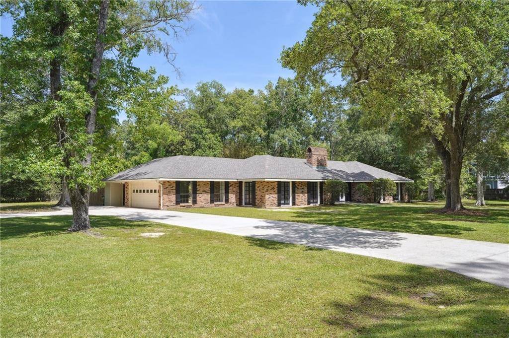 Slidell, LA 70461,100 BARBARY DR
