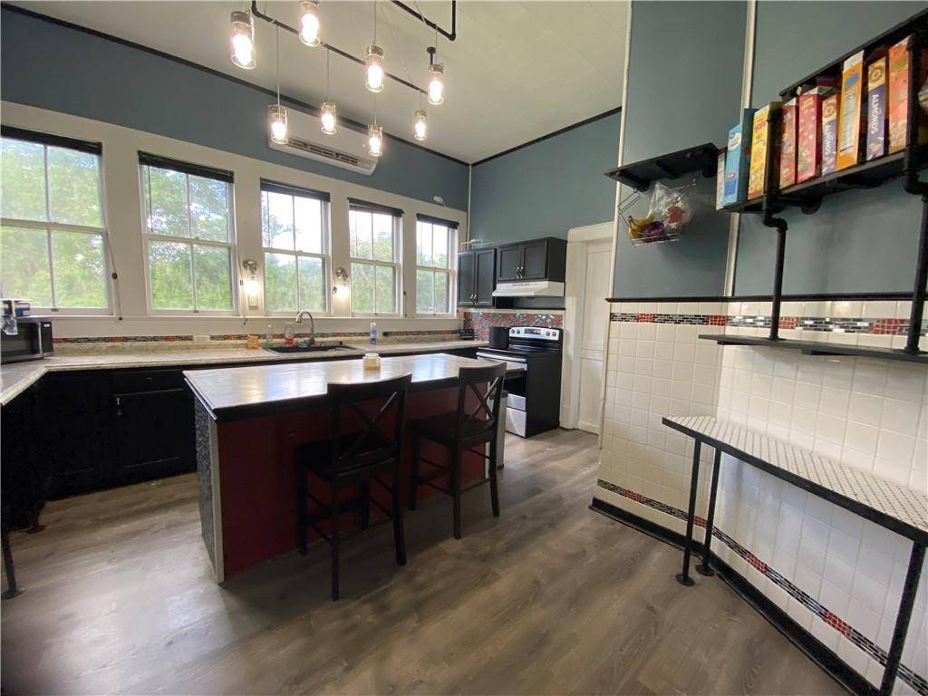 Amite, LA 70422,314 S LAURAL ST