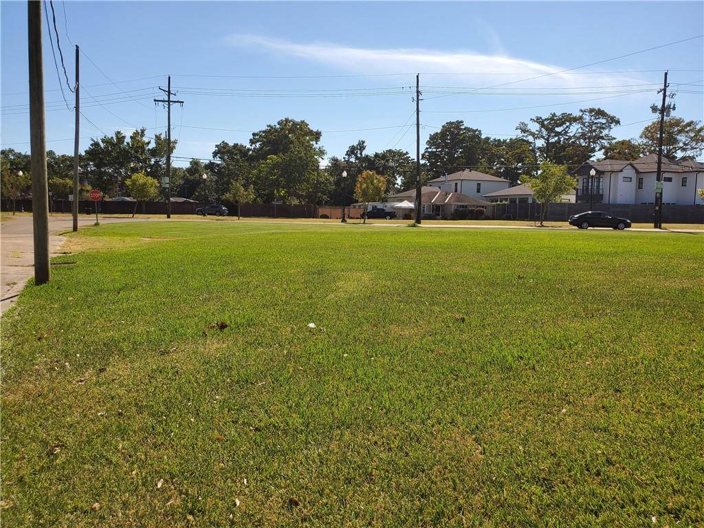 Metairie, LA 70005,500-502 ANDREWS AVE
