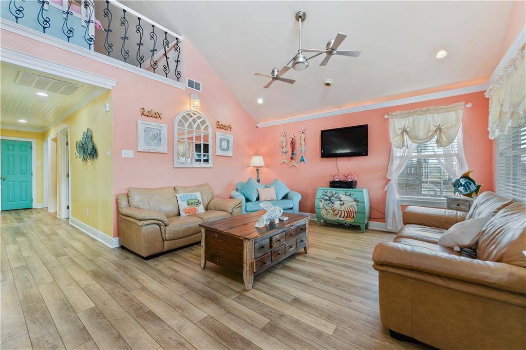 Bay Saint Louis, MS 39520,11020 DELAWARE ST