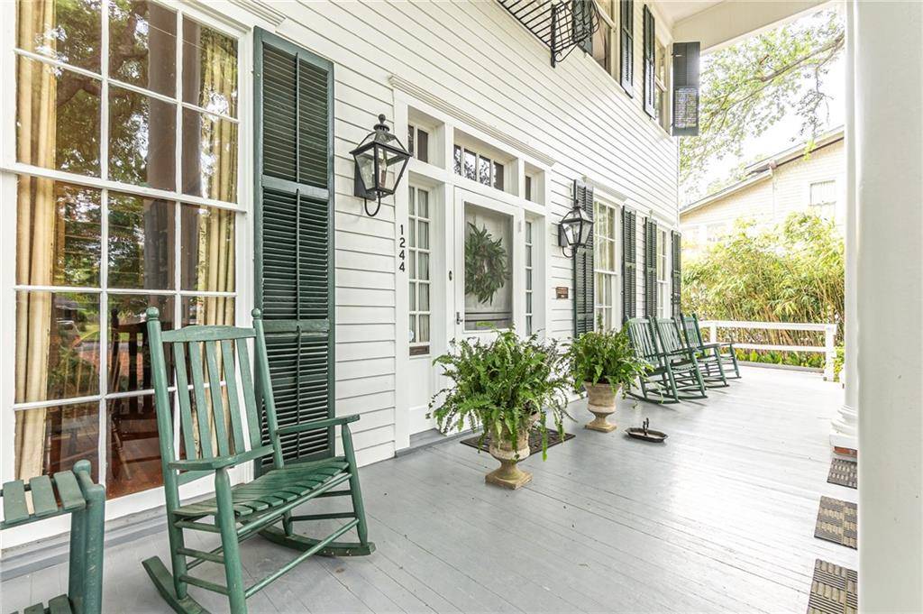 Alexandria, LA 71301,1244 BARRISTER ST