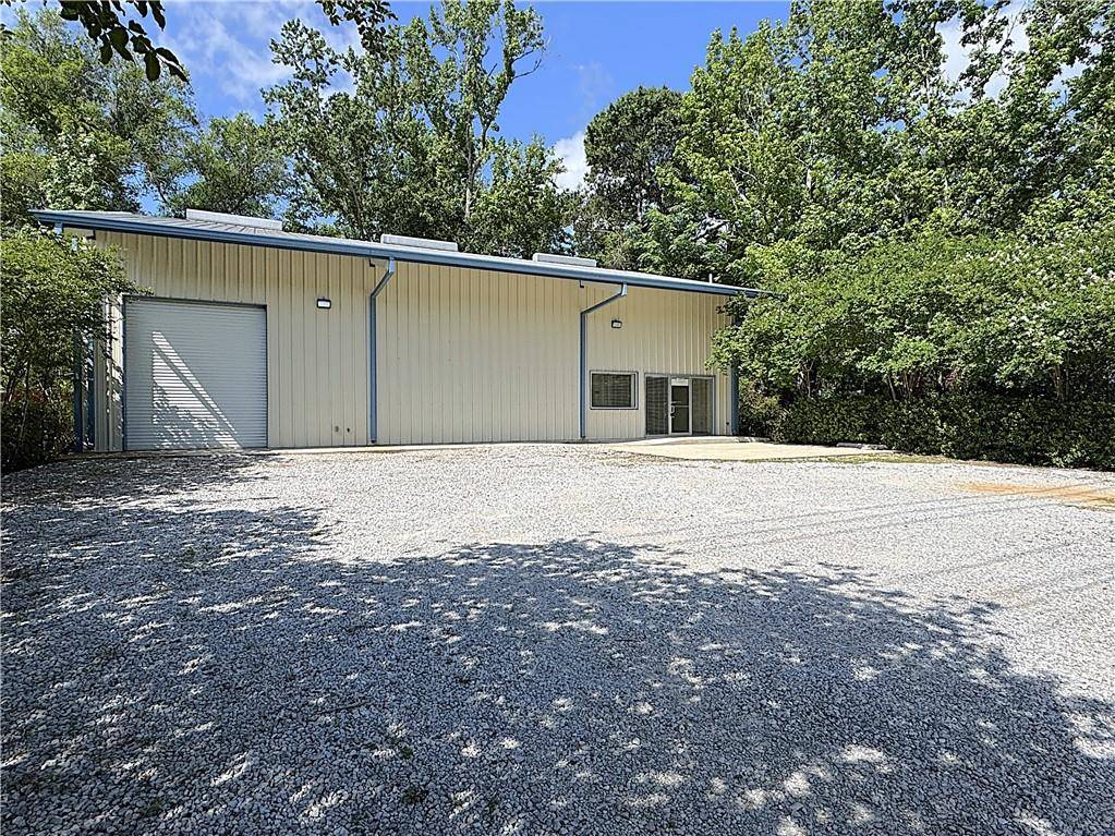 Covington, LA 70433,1625-1655 COLLINS BLVD