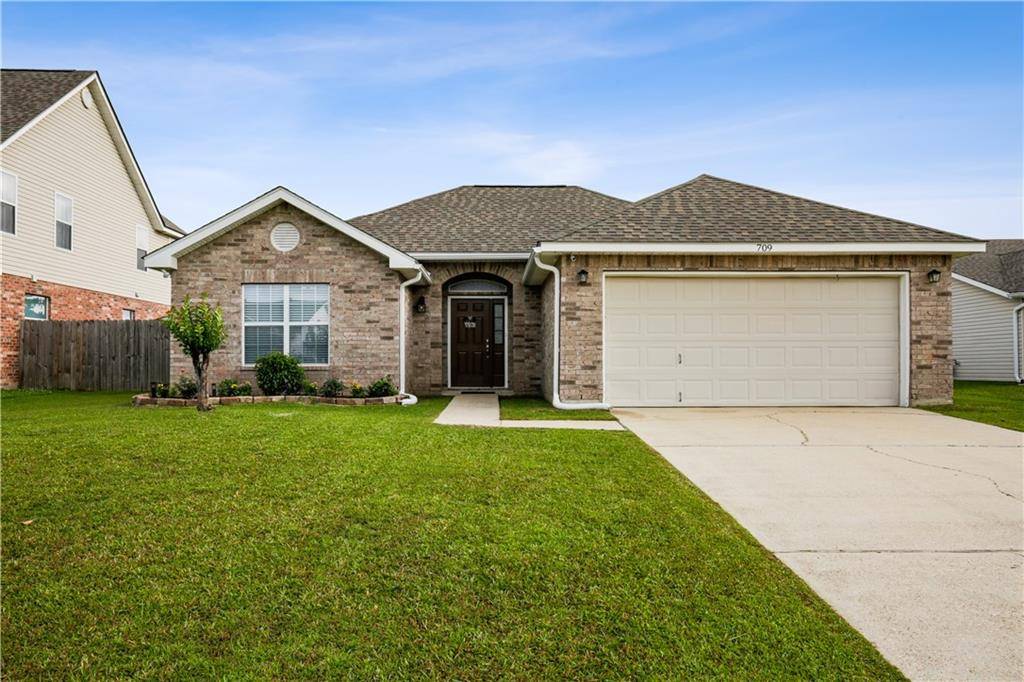 Covington, LA 70435,709 BRIDLE CT