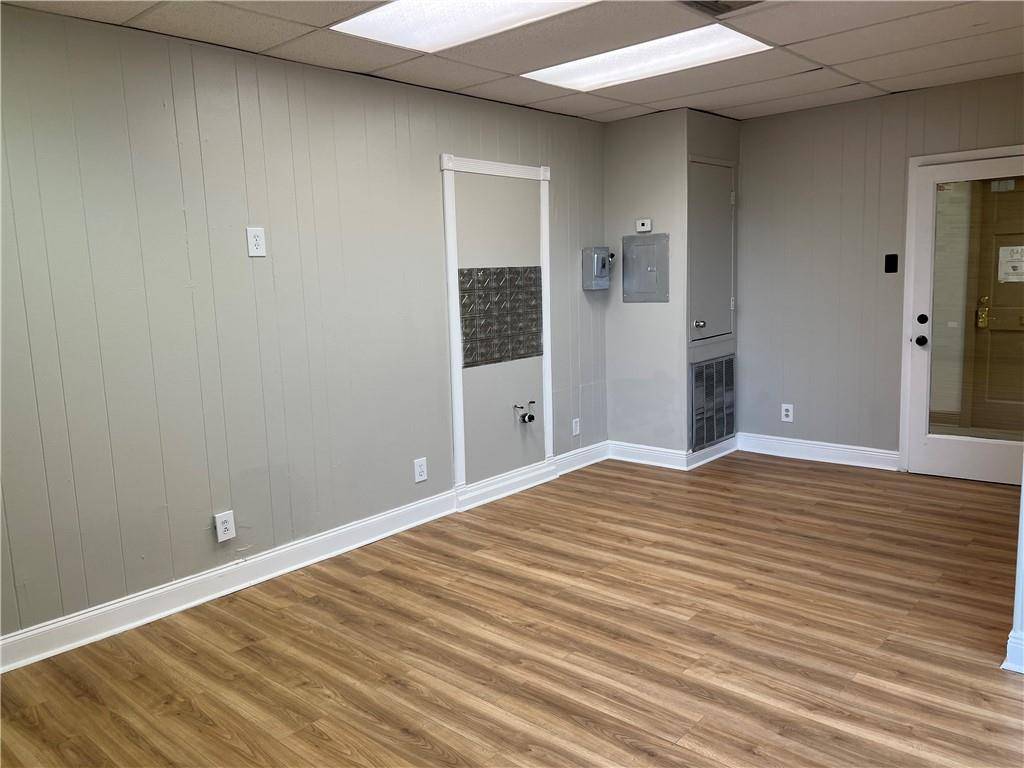 Metairie, LA 70005,901 VETERANS BLVD #207