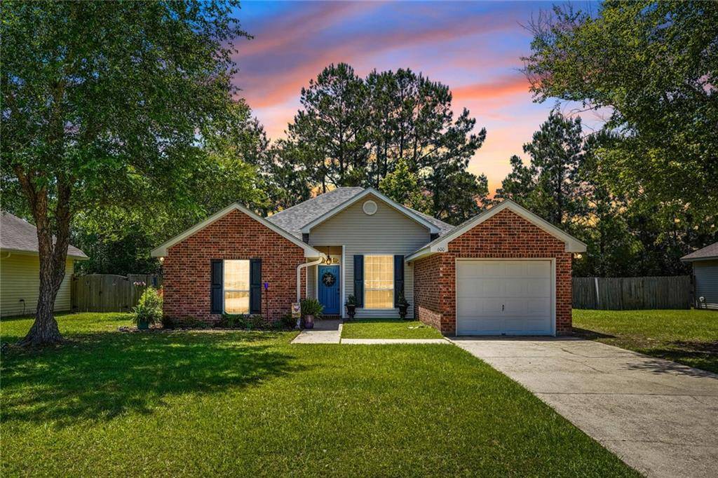 Abita Springs, LA 70420,600 LIONEL CT