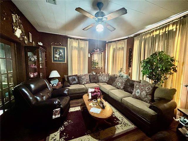Winnfield, LA 71483,603 ELLIOTT ST