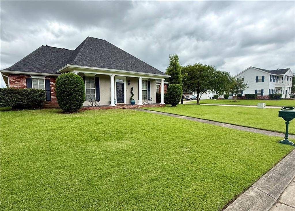 La Place, LA 70068,129 E LAKEVIEW DR