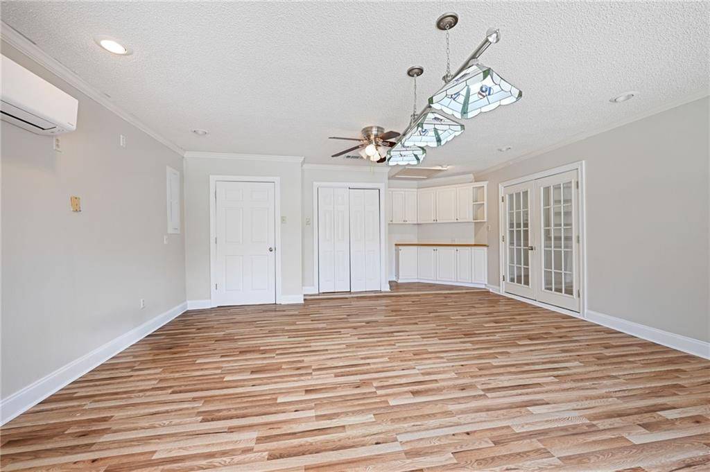 Mandeville, LA 70471,245 RIDGEWOOD CIR