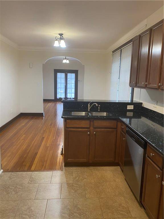 New Orleans, LA 70119,3925 DELGADO DR