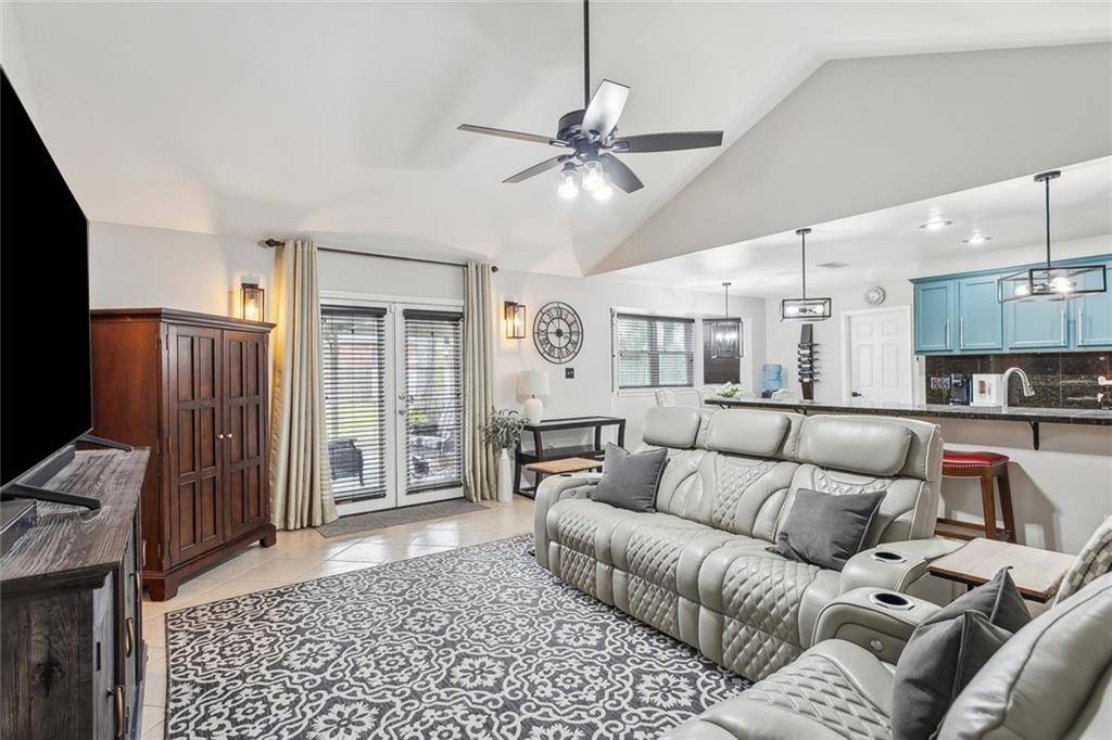 Slidell, LA 70458,613 MARKHAM DR