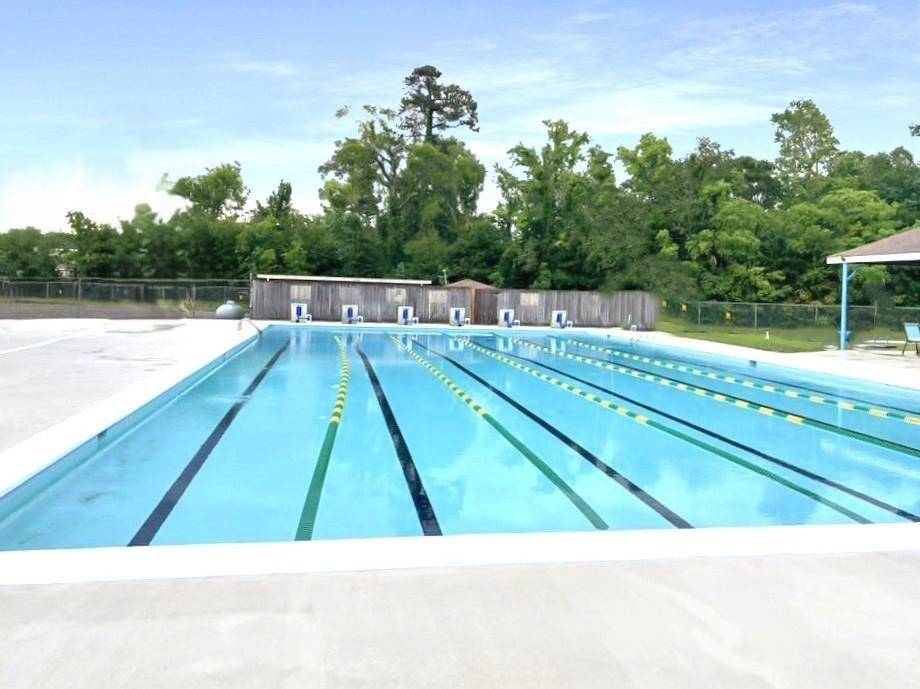 Slidell, LA 70458,613 MARKHAM DR