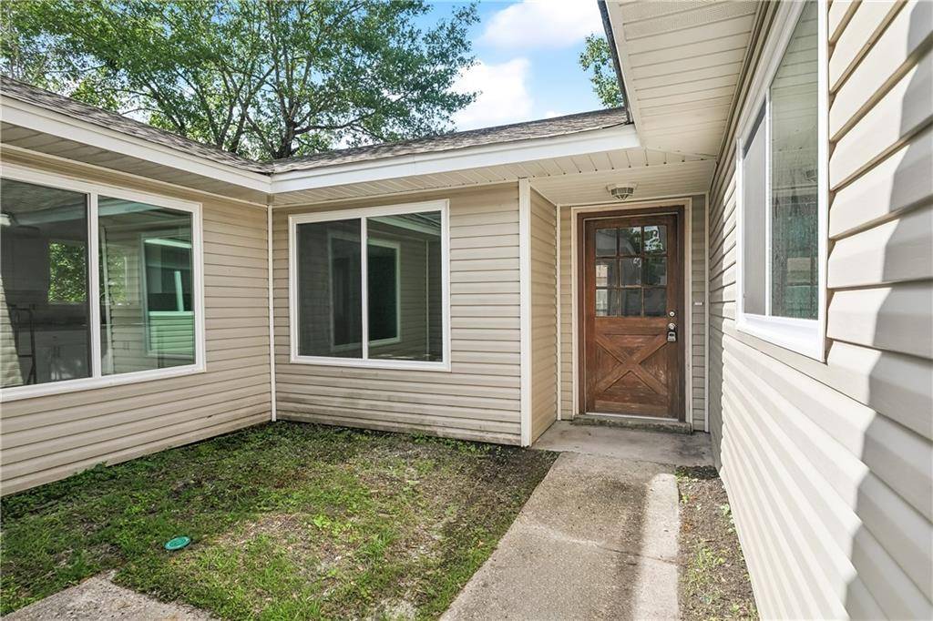 Slidell, LA 70460,301 HOLMES DR