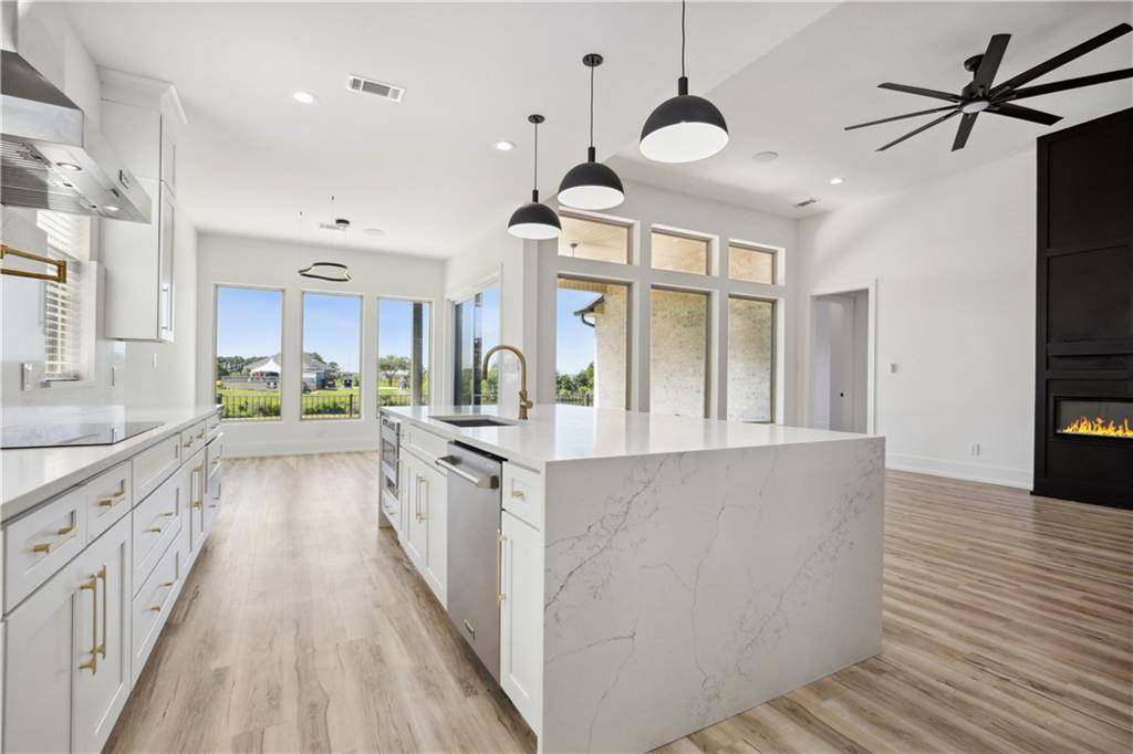 Slidell, LA 70458,59 OAK TREE DR