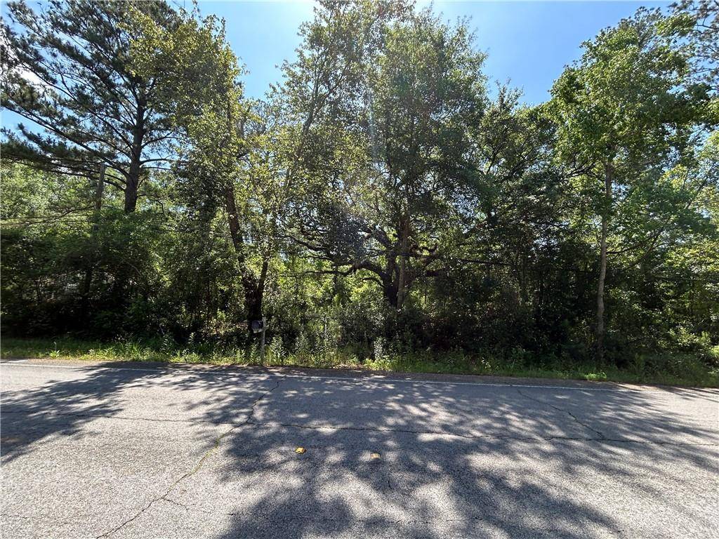 Lacombe, LA 70445,63038 LAKE RD