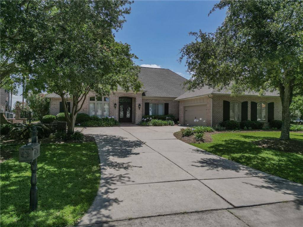 Slidell, LA 70461,2044 S LAKESHORE BLVD