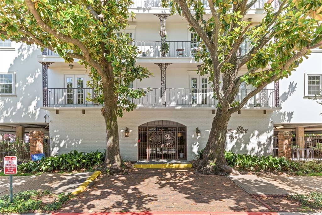 New Orleans, LA 70130,1765 COLISEUM ST #303