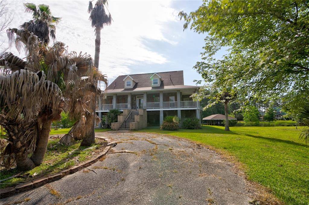 Lacombe, LA 70445,59394 E HARBOR LN