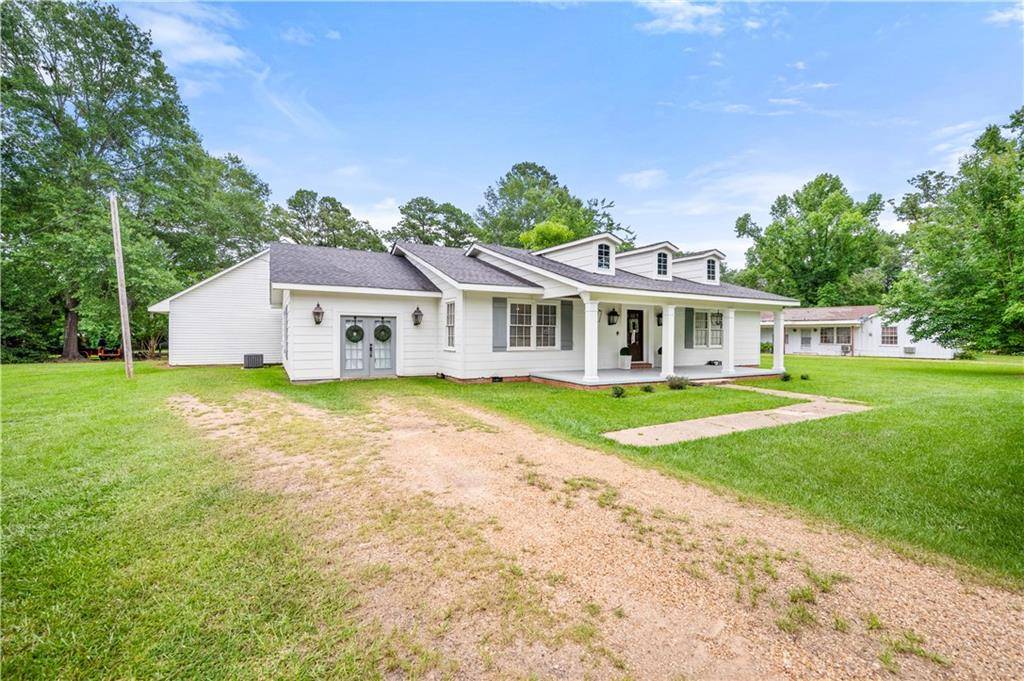 Montgomery, LA 71454,1131 CADDO ST