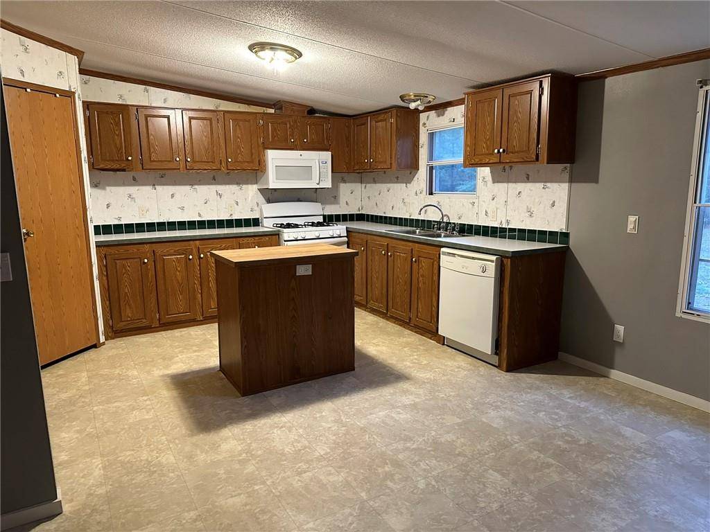 Montgomery, LA 71454,3075 HWY 71 HWY