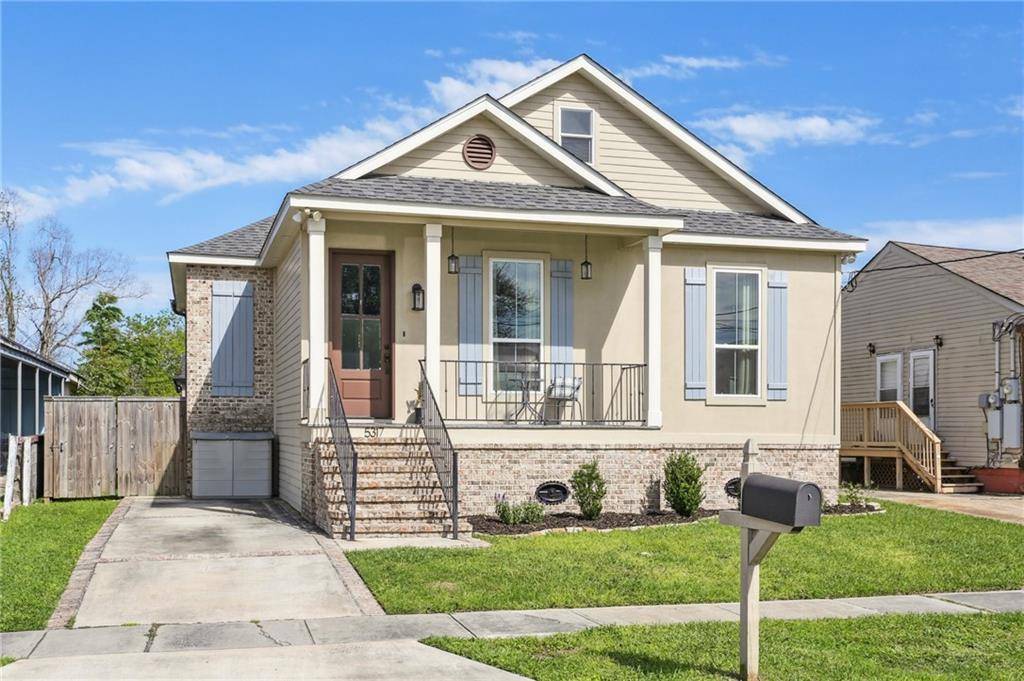 New Orleans, LA 70122,5317 WARRINGTON DR