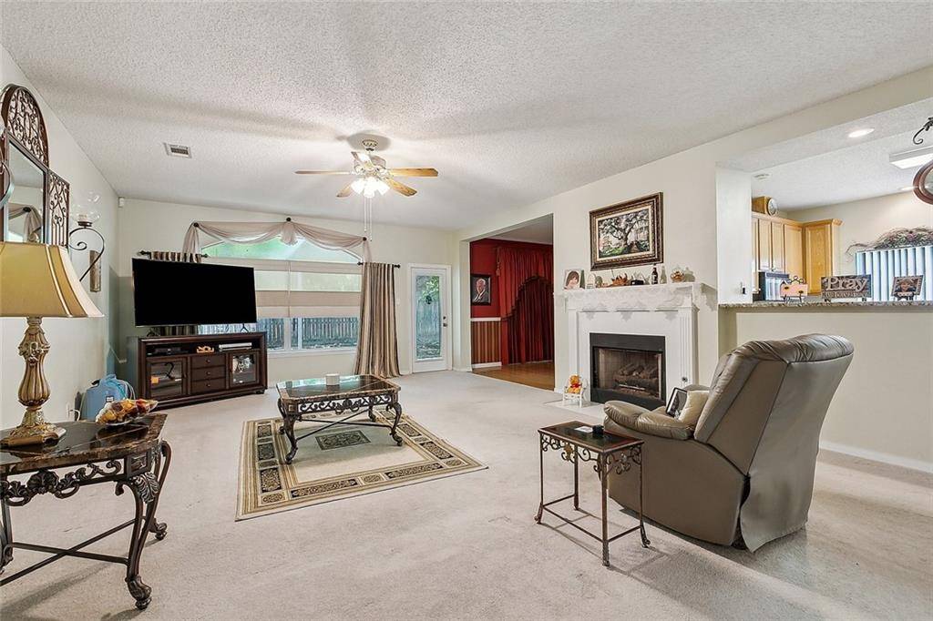 Slidell, LA 70461,3126 E MEADOW LAKE DR