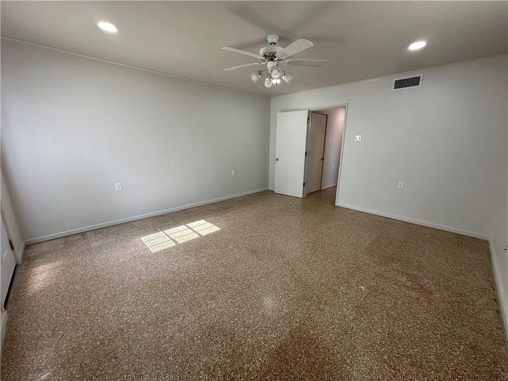 Metairie, LA 70005,400 PHOSPHOR AVE