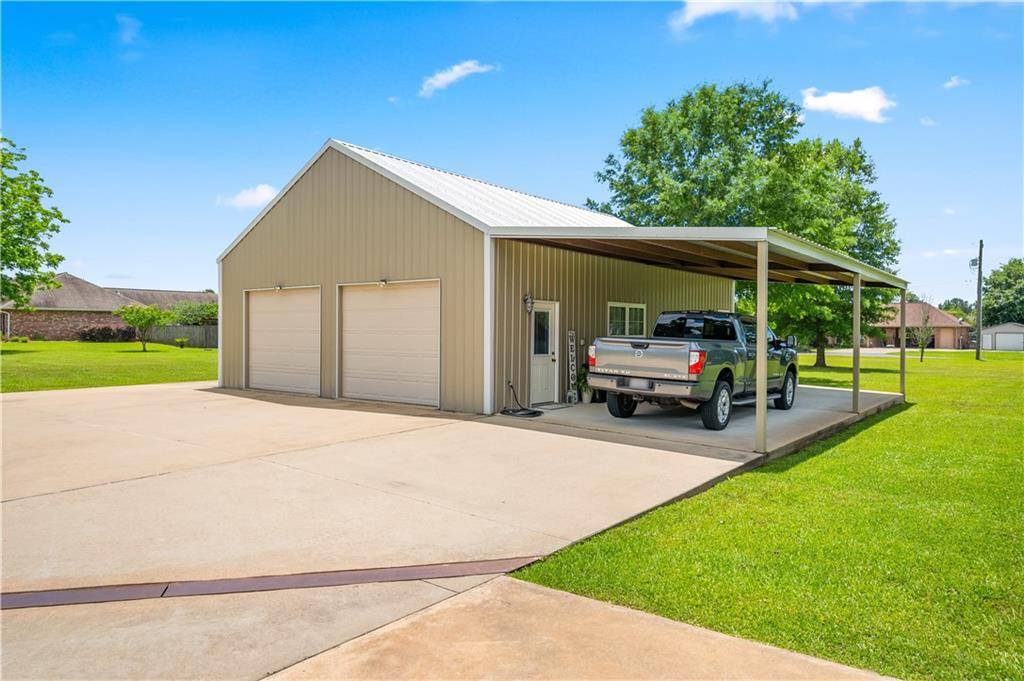 Pineville, LA 71360,3898 STAPLES RD