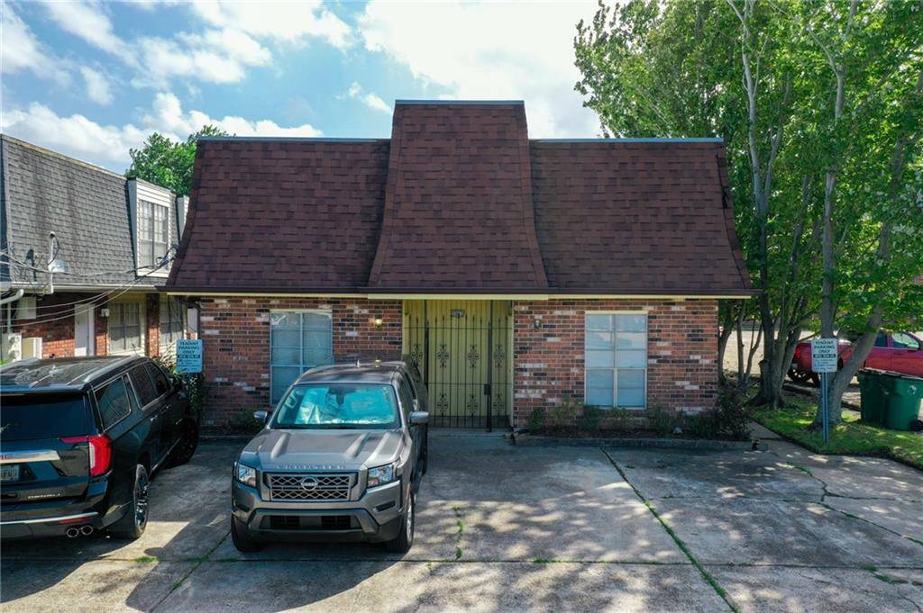 Metairie, LA 70002,3012 12TH ST