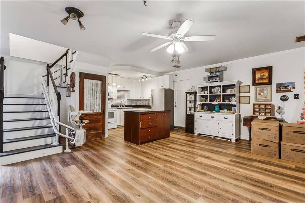 Metairie, LA 70002,4525 BEAU LAC LN