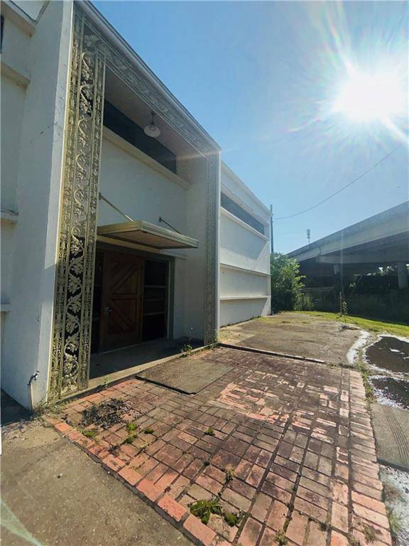 Alexandria, LA 71302,5303 MORGAN ST