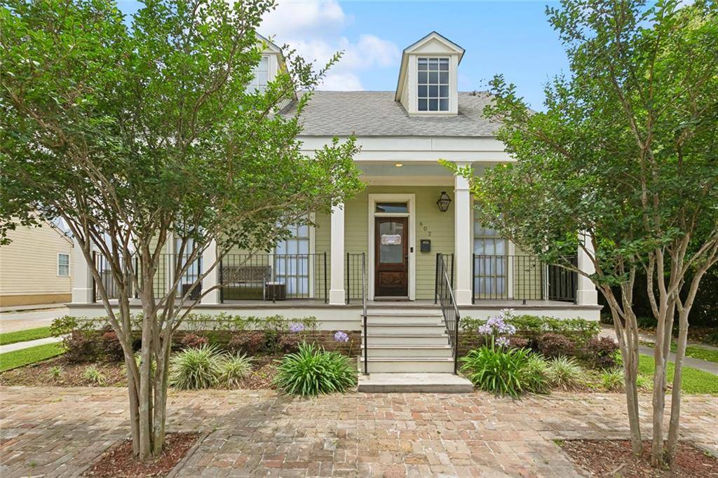 New Orleans, LA 70115,602 EIGHTH ST