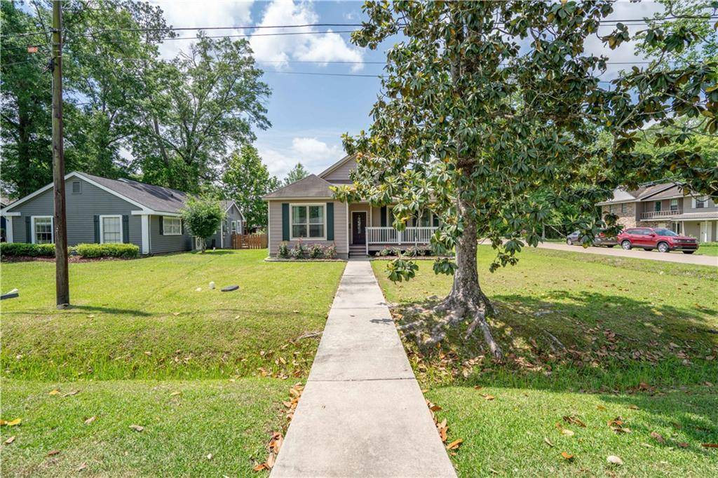 Covington, LA 70433,823 W 23RD AVE