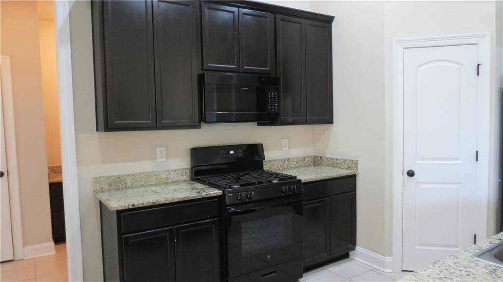 Ponchatoula, LA 70454,812 WHITE PINE DR
