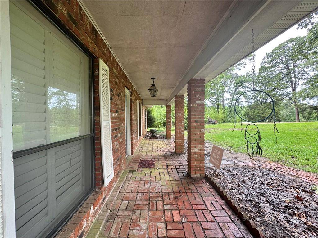 Pollock, LA 71467,120 HOLT RD