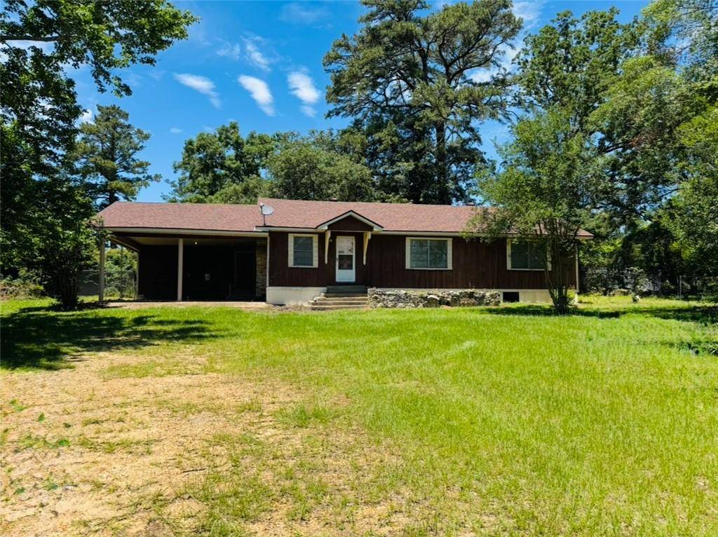 Colfax, LA 71417,10424 HWY 8 HWY