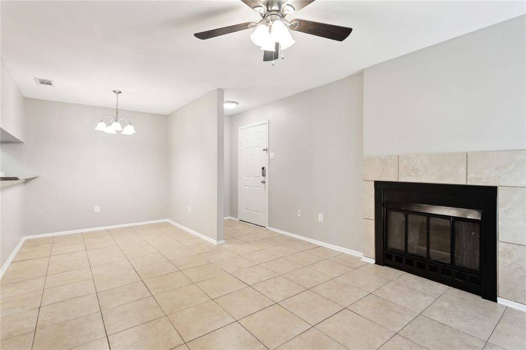Mandeville, LA 70471,303 PARKVIEW BLVD #303